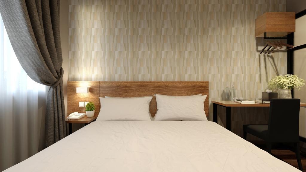 The Square Hotel Скудай Екстер'єр фото