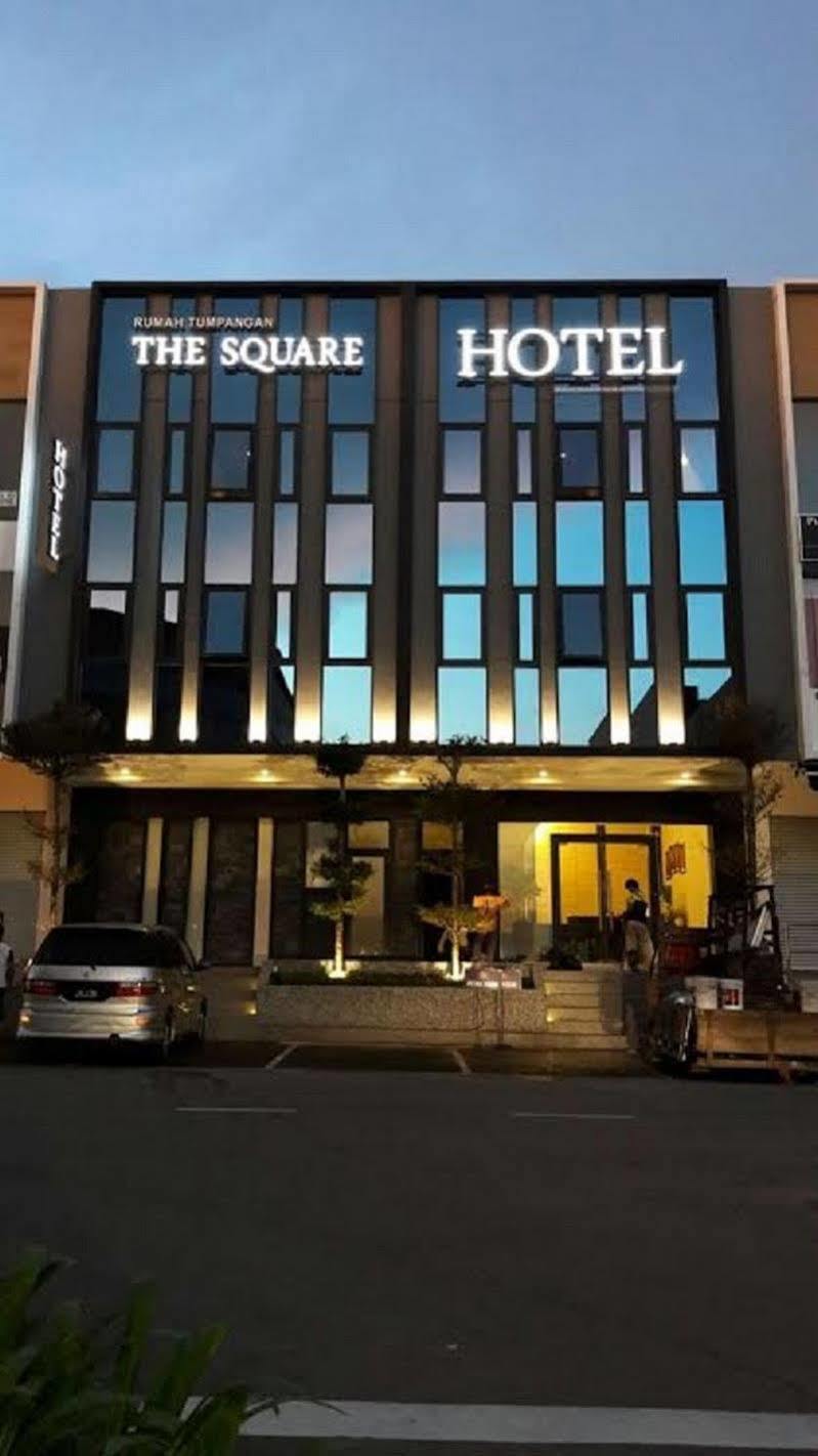 The Square Hotel Скудай Екстер'єр фото