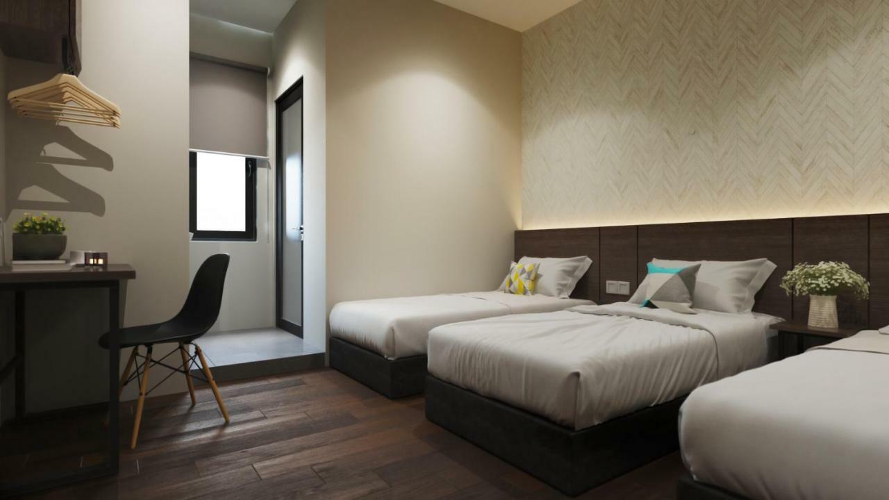 The Square Hotel Скудай Екстер'єр фото